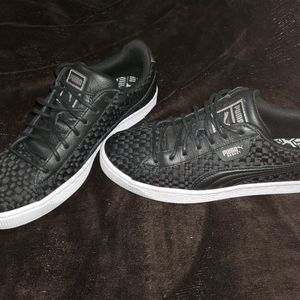 PUMA Basket tennis shoes